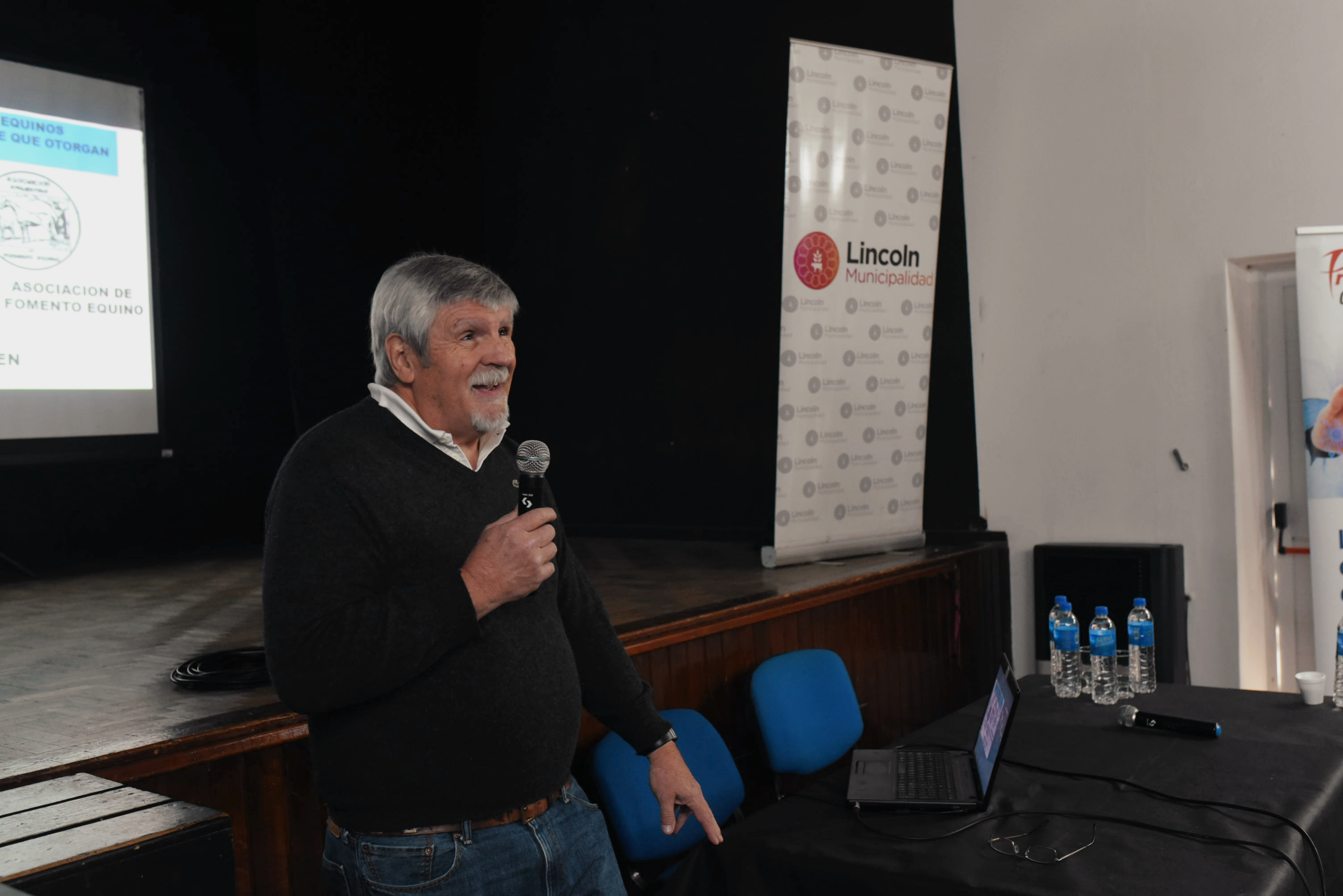 Lincoln fue sede de una charla informativa sobre identificación y sanidad equina