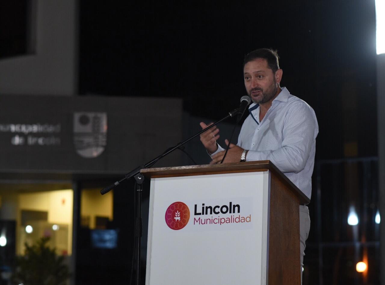 Serenal: “Tenemos que seguir cambiando esta sociedad para conseguir la igualdad”
