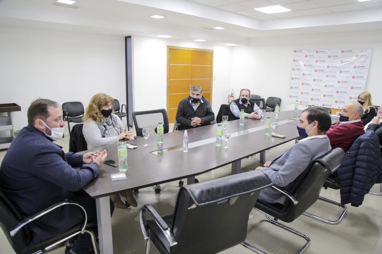 Serenal se reunió con representantes de “La Fraternidad”