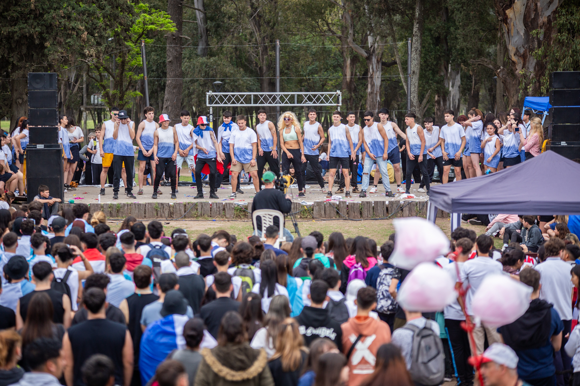 Los estudiantes linqueños comienzan a celebrar su día y la llegada de la primavera