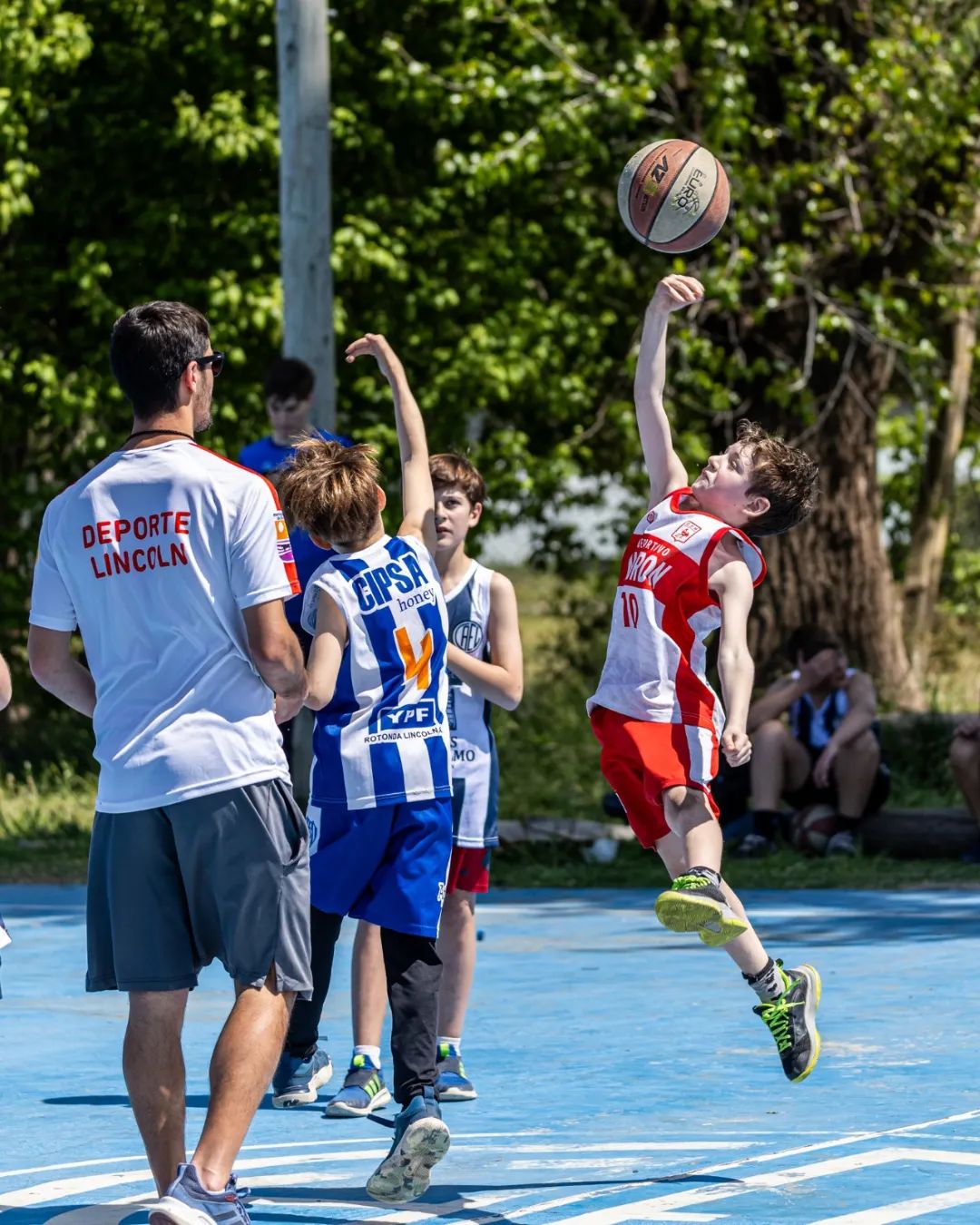 Encuentro nacional de Minibásquet en Lincoln