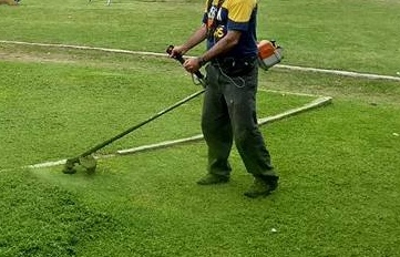 Se habilita el trabajo a cortadores de césped