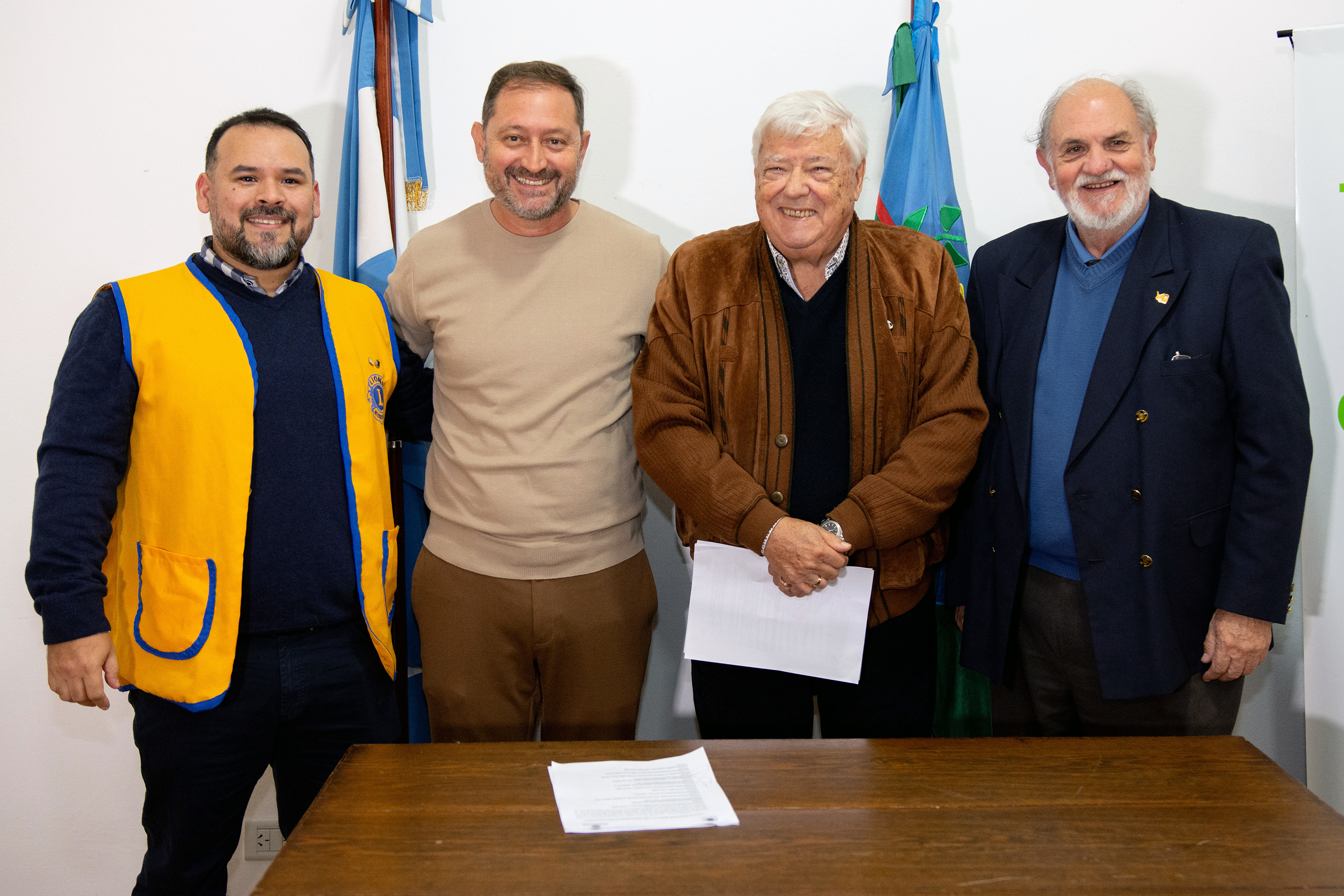 Se completó la donación del Club de Leones para el Servicio de Oftalmología