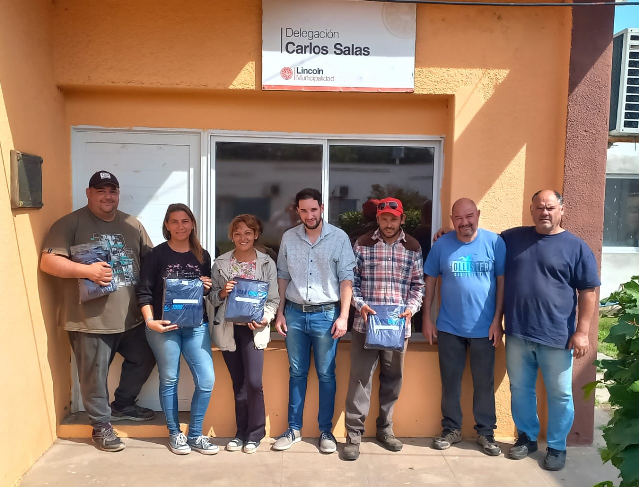 Personal de las delegaciones recibió nueva indumentaria de trabajo