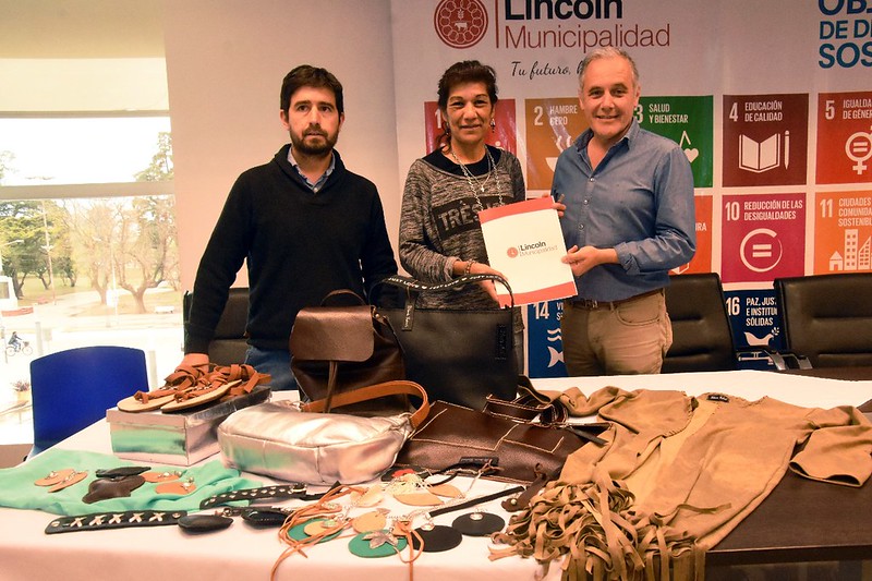 10 emprendedores locales recibieron estímulos productivos