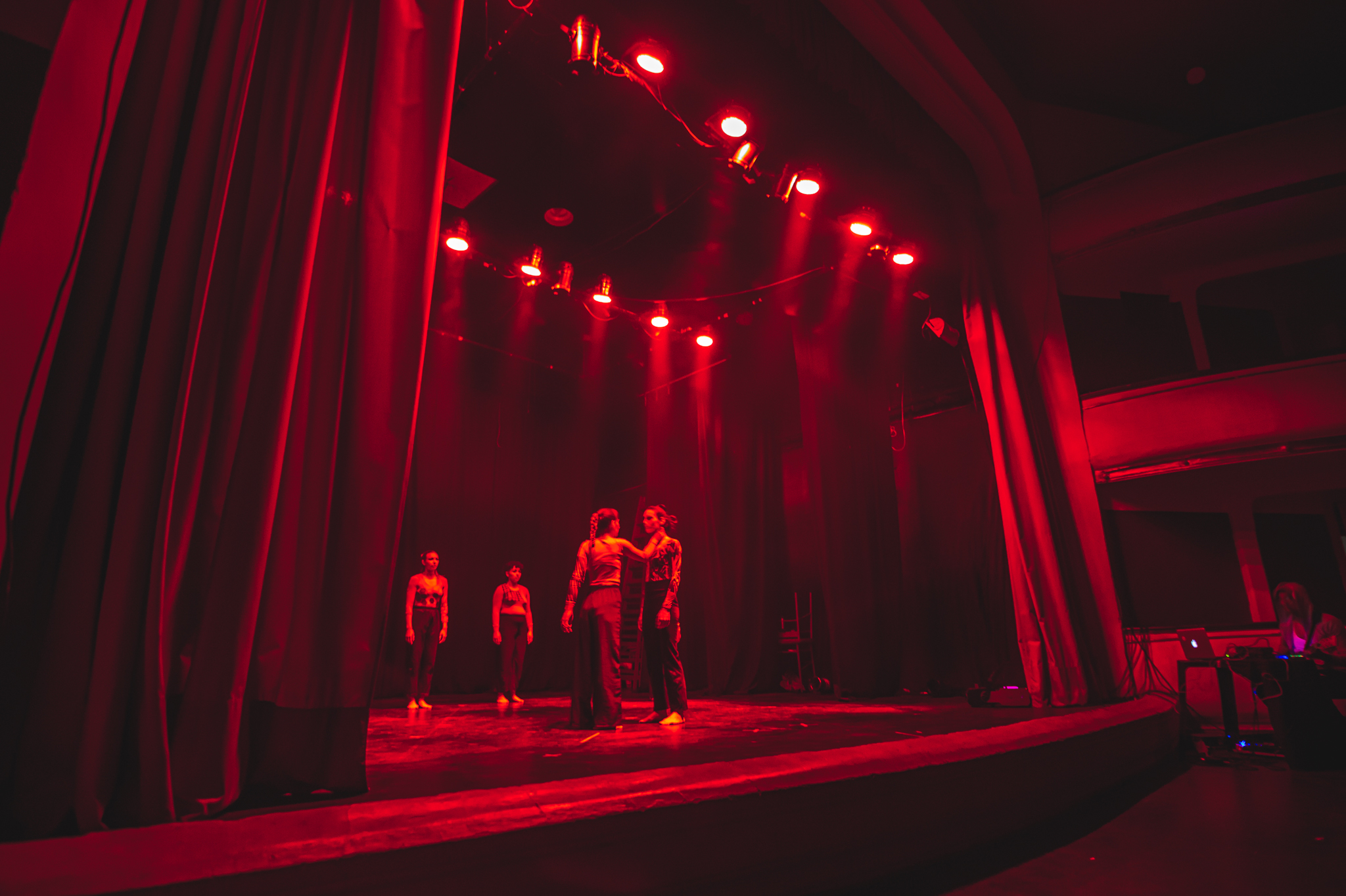 Entre aplausos, el Festival de Teatro despidió su décima edición