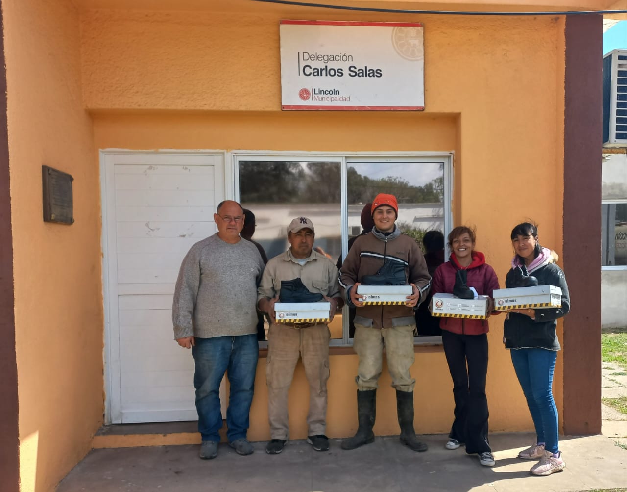 Personal de las delegaciones recibieron nueva indumentaria de trabajo