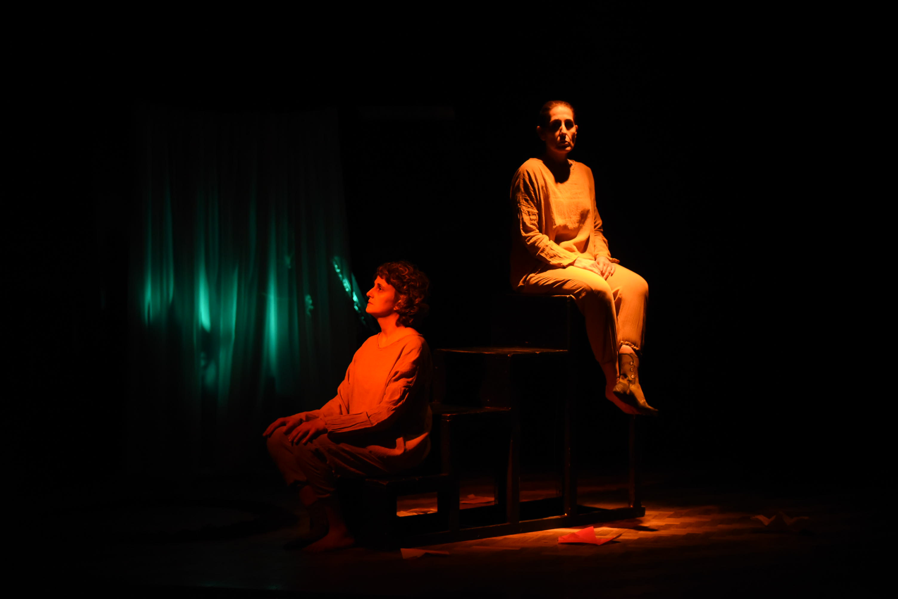 Comienzan a desarrollarse los talleres municipales de teatro en todo el distrito