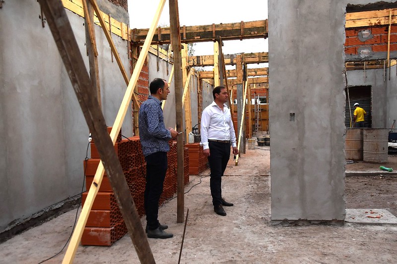 Visita a la Autoconstrucción y el Centro de Día
