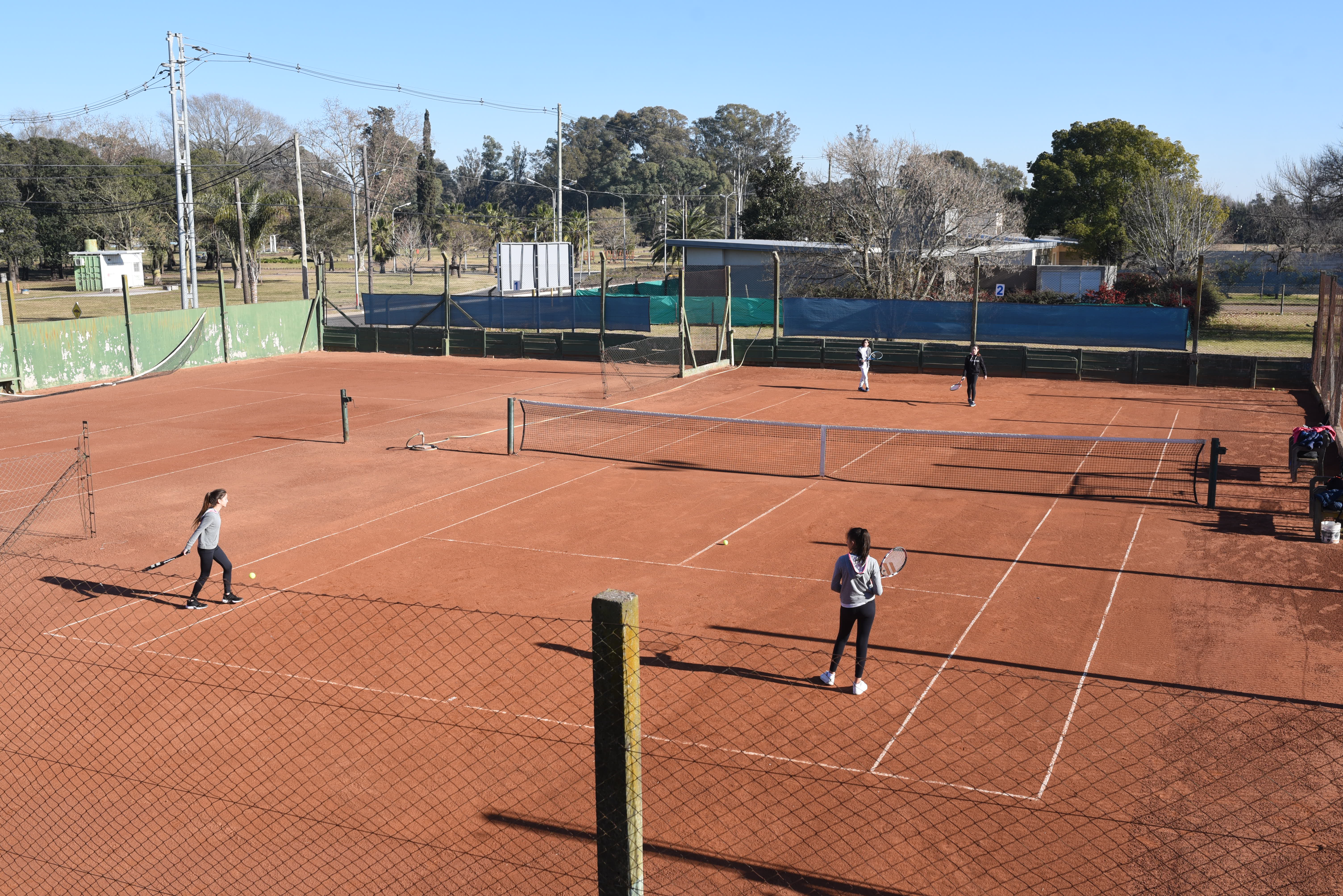 Las escuelas municipales de deporte continúan con sus actividades