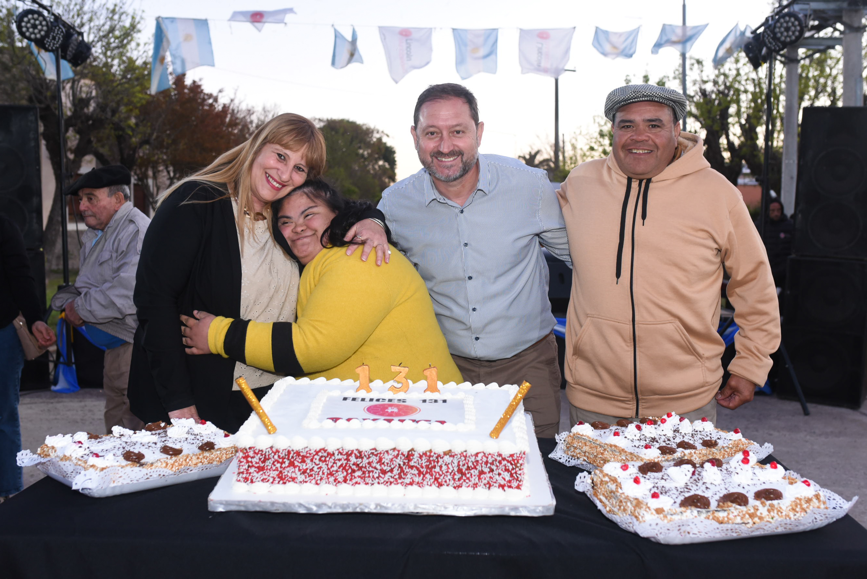 131 años de historia celebrados en comunidad