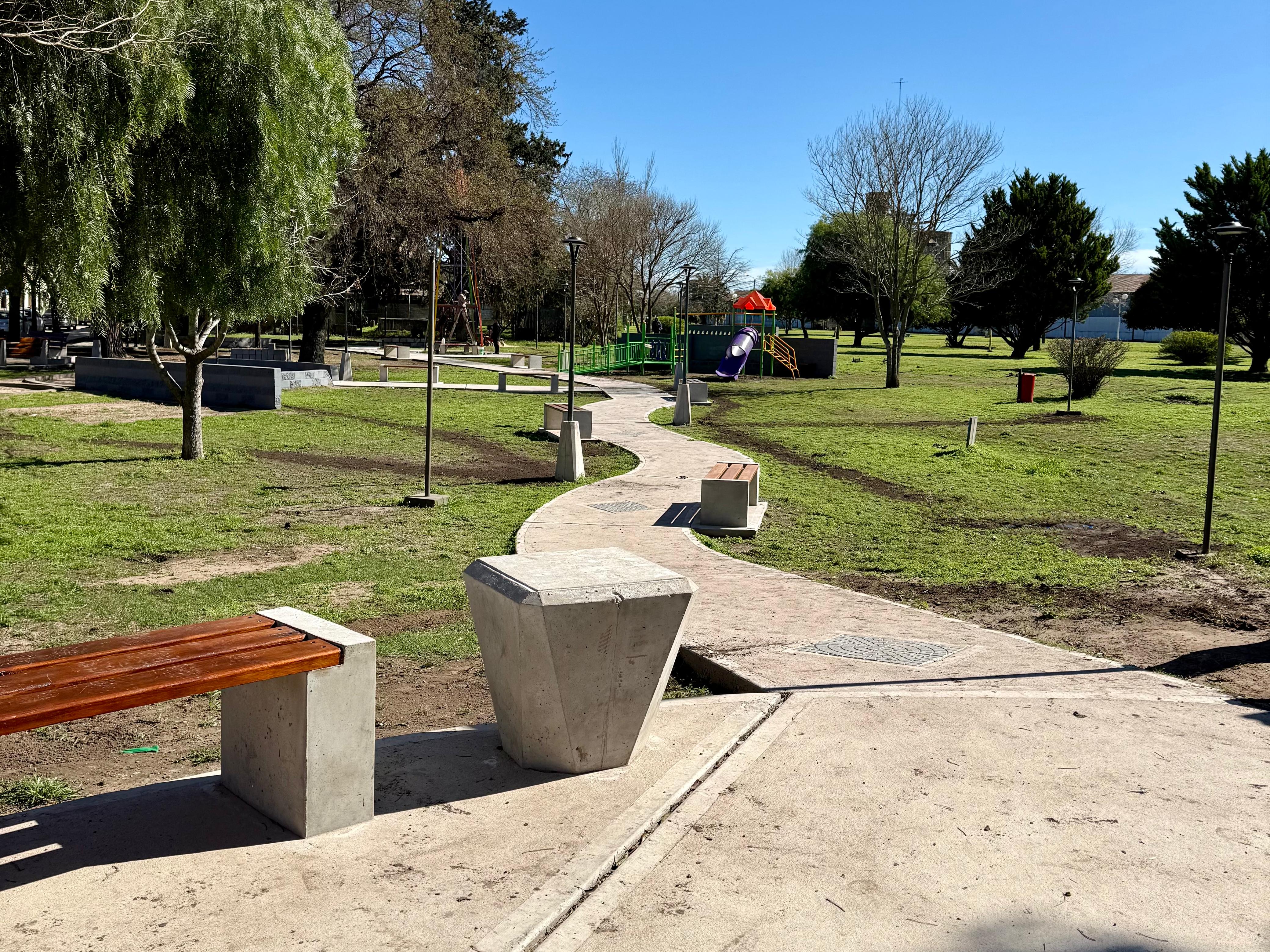 La Plaza Ernesto González ya luce totalmente renovada