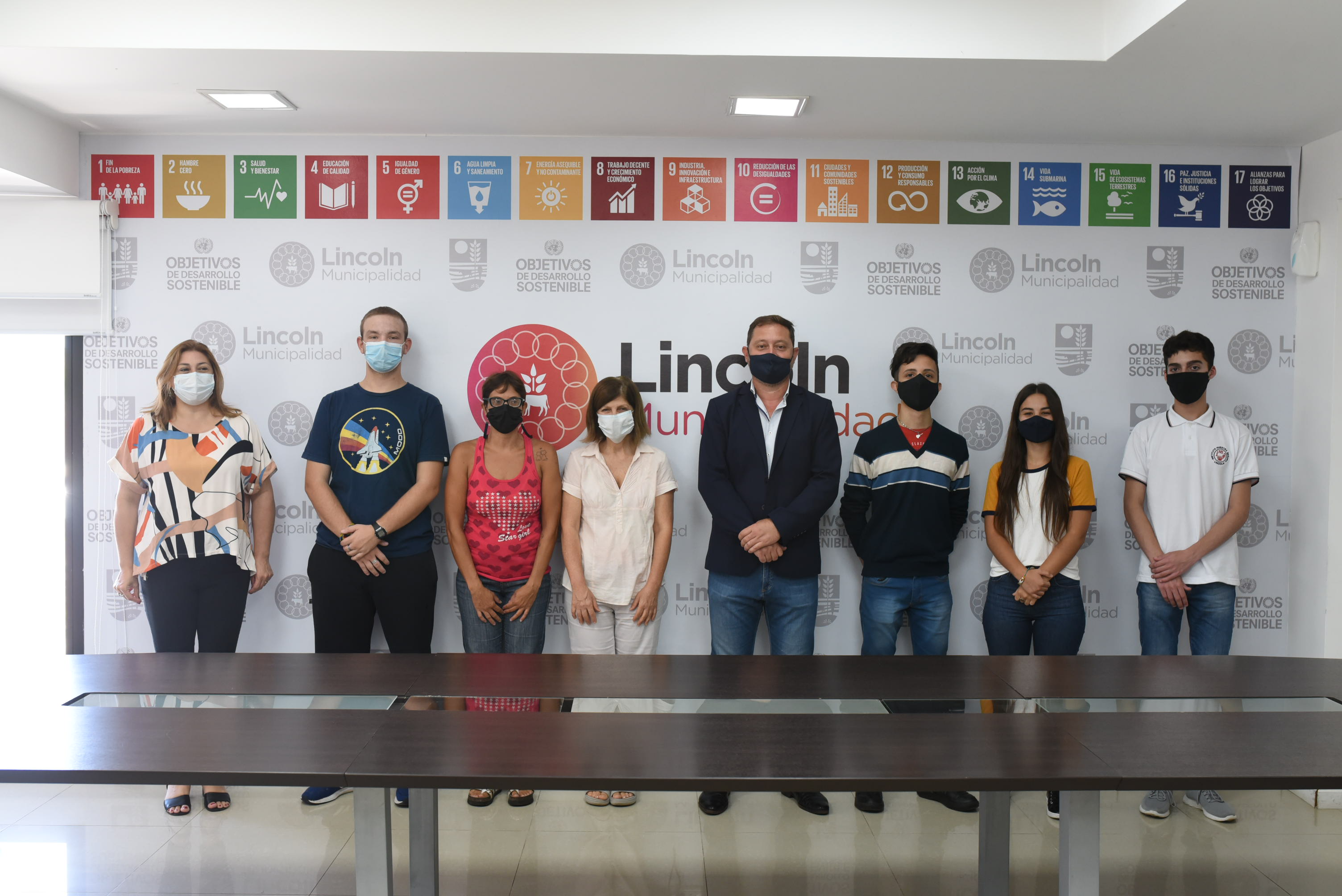 Alumnos del distrito fueron distinguidos por su mérito académico