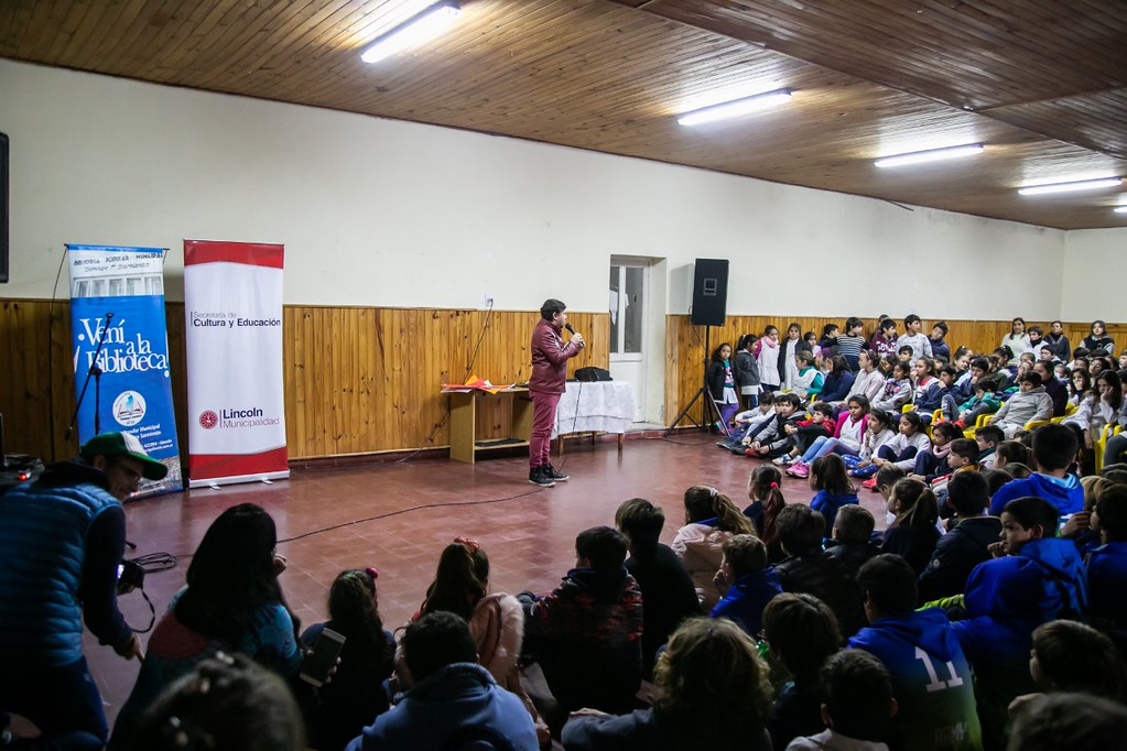 Charla sobre prevención en el uso de las redes sociales