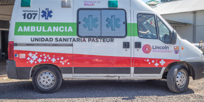 La Unidad Sanitaria de Pasteur recibió una nueva ambulancia para traslados a Lincoln