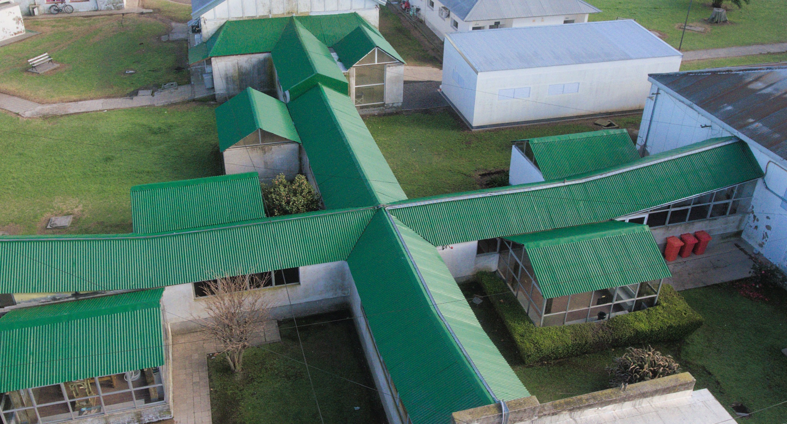 Continúan las mejoras edilicias en el Hospital Municipal "Dr. Rubén Miravalle"