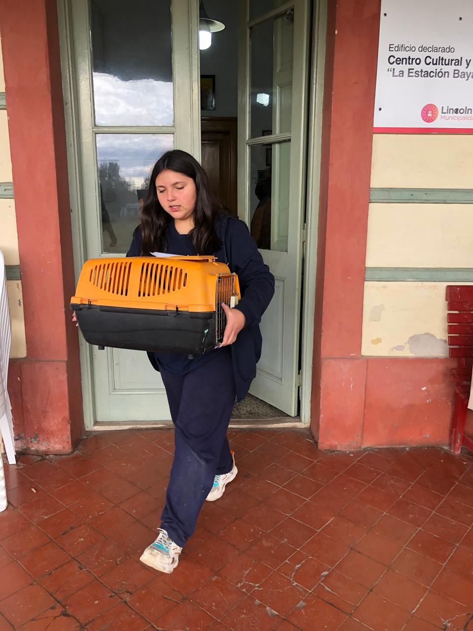 En junio, el programa de castraciones masivas de mascotas continúa su recorrido por el distrito