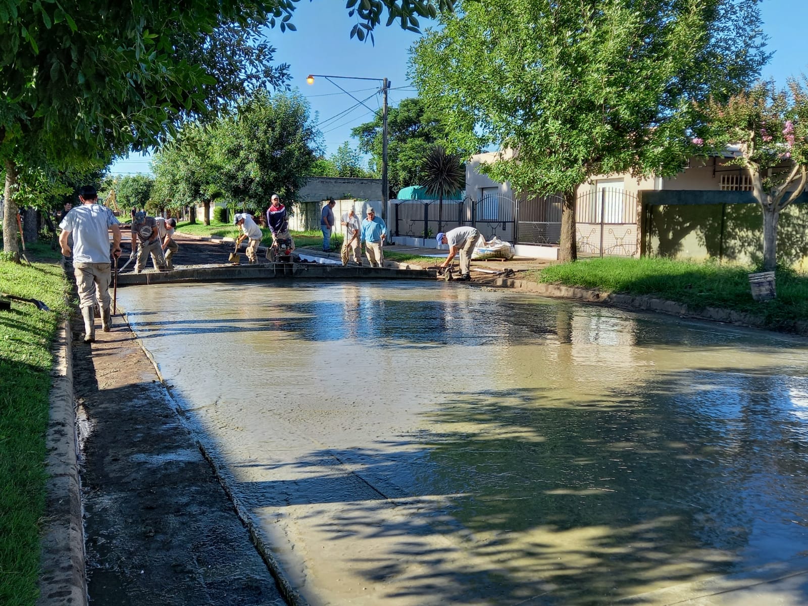 Se activa la pavimentación de tres cuadras en Martínez de Hoz