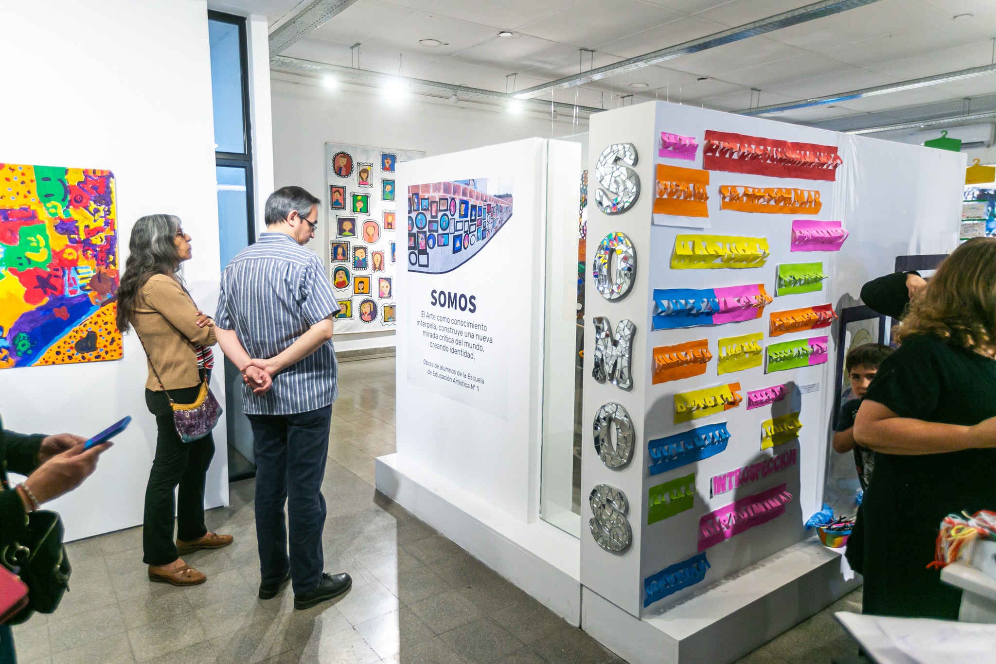 Inauguró “Somos”, la muestra de arte de los alumnos de la Escuela de Educación Artística N°1