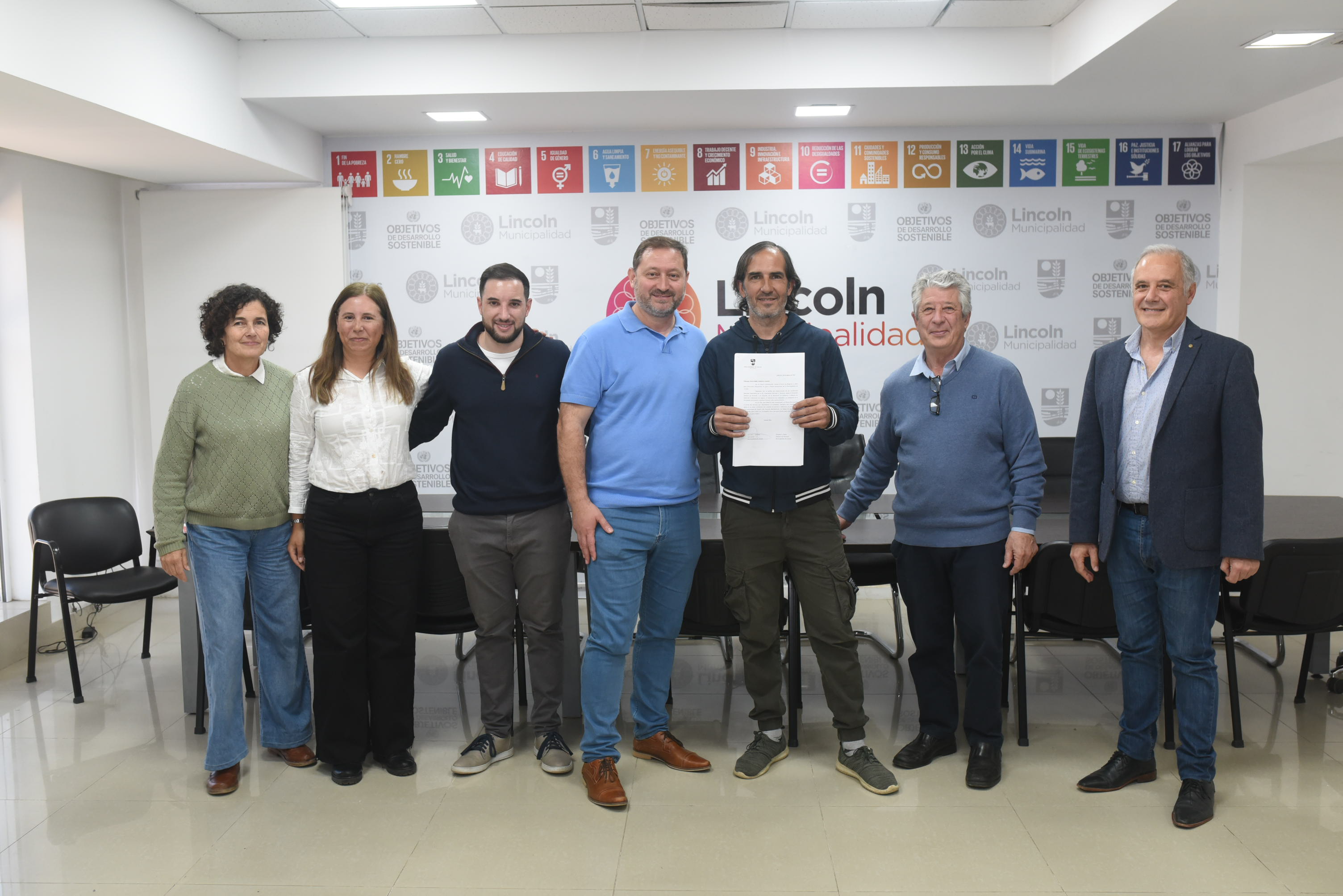 Más empleados municipales obtuvieron el pase planta permanente