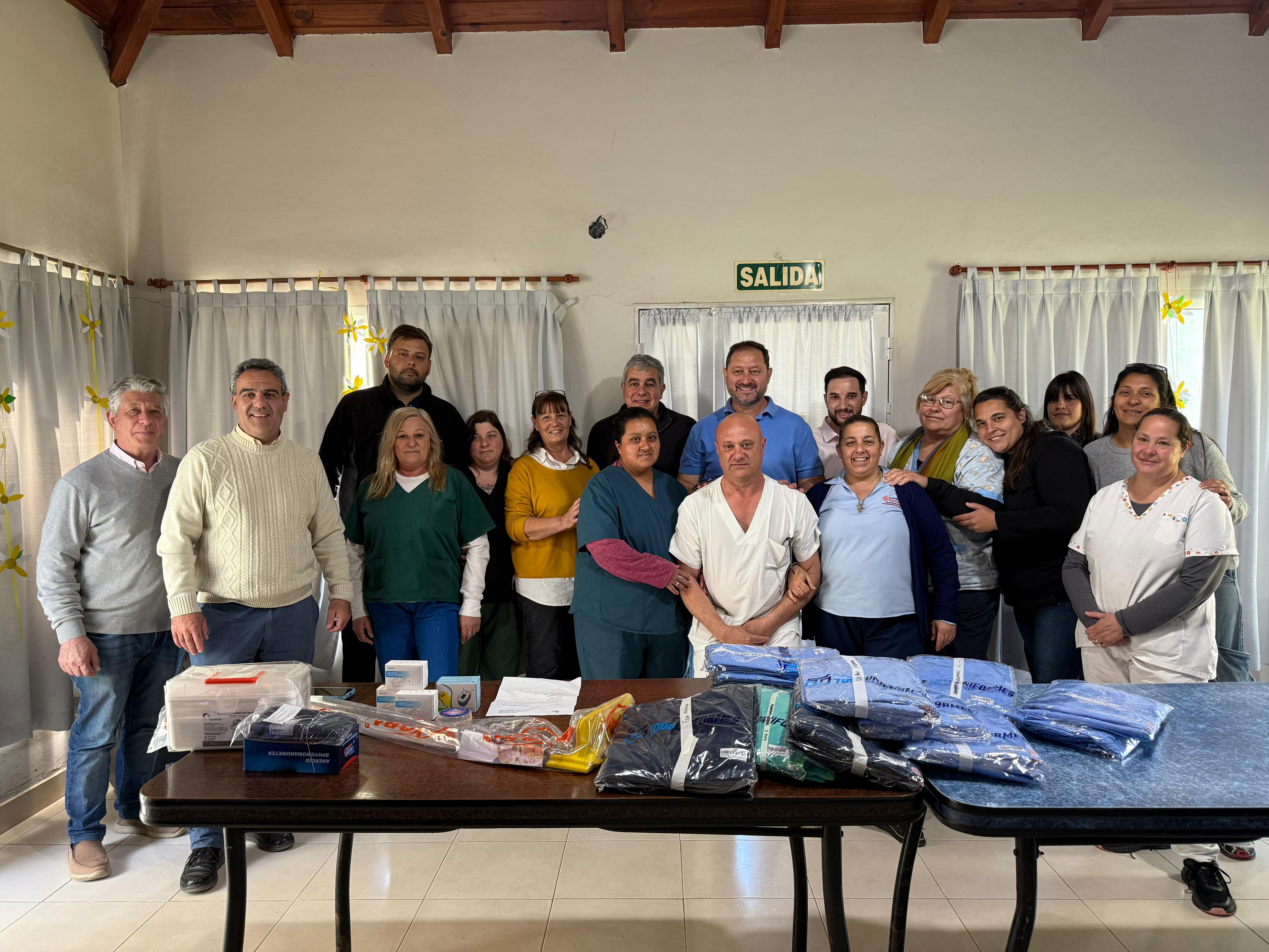 Entrega de insumos para la Unidad Sanitaria y herramientas de trabajo en las delegaciones