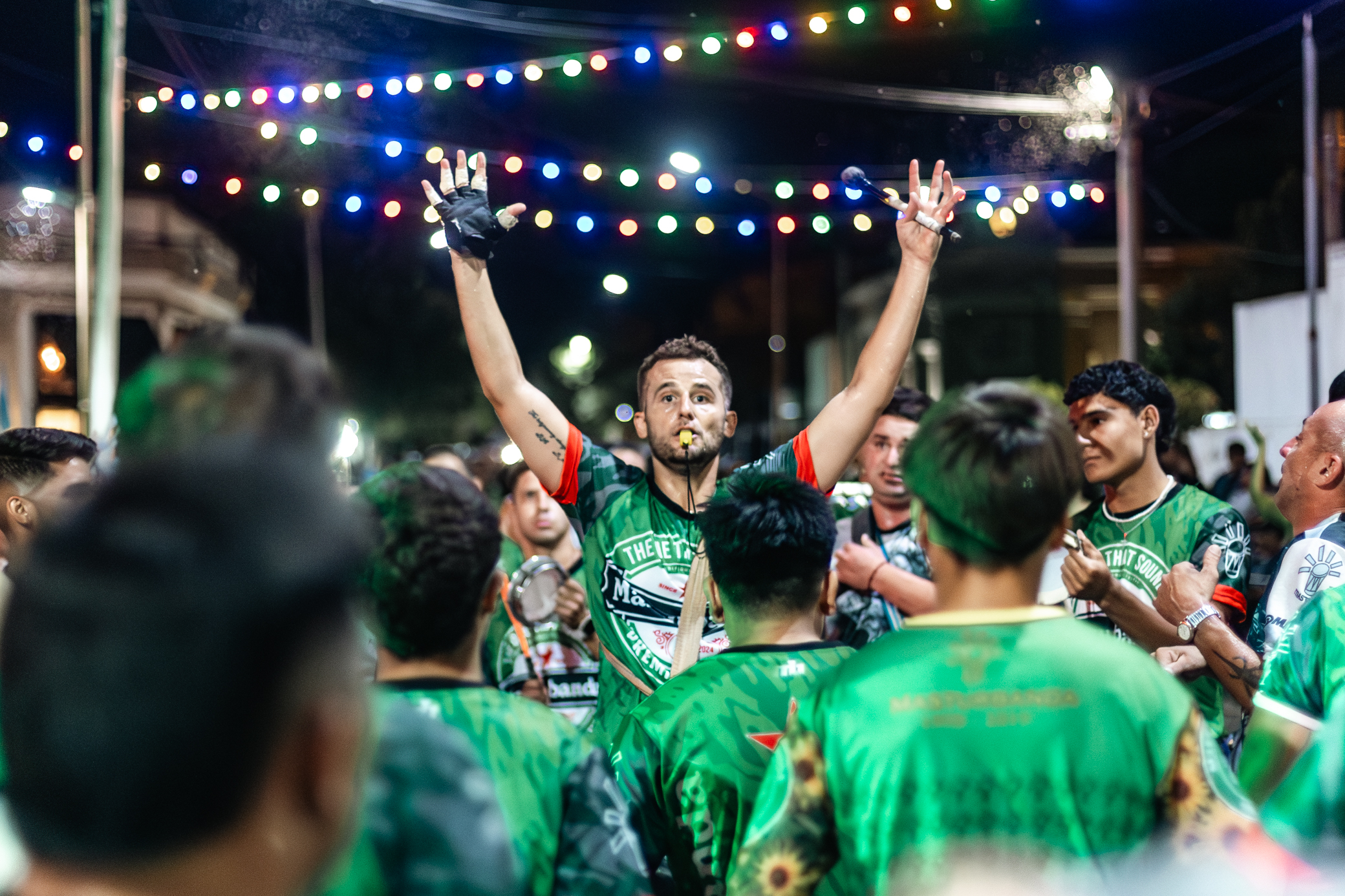 En Arenaza el carnaval fue una fiesta multitudinaria