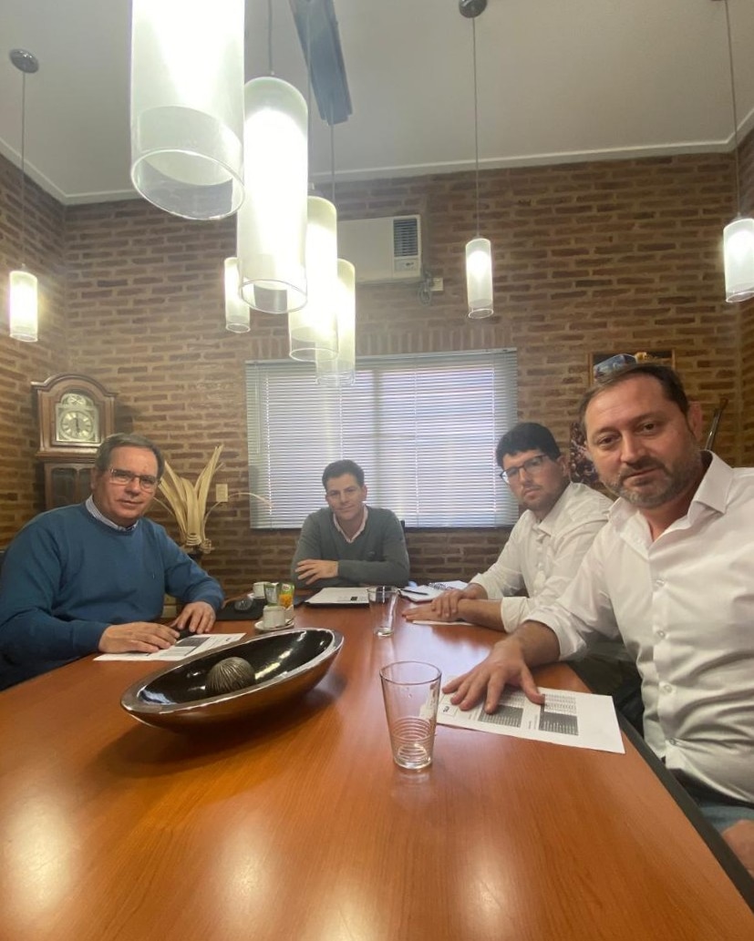Reunión entre Intendentes de Lincoln, General Pinto y Ameghino con empresa Unión Platense (TALP)