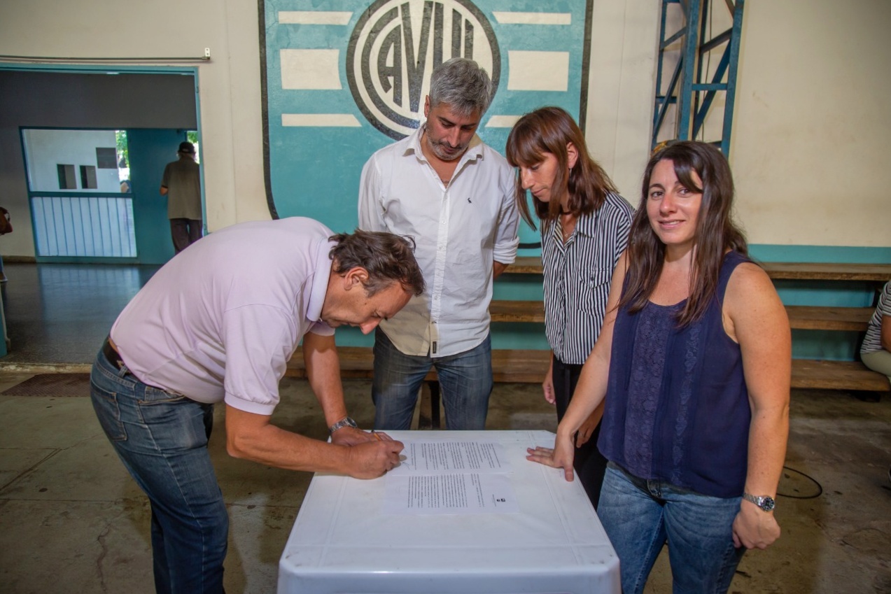 "Frida" y Cavul firmaron un convenio de colaboración