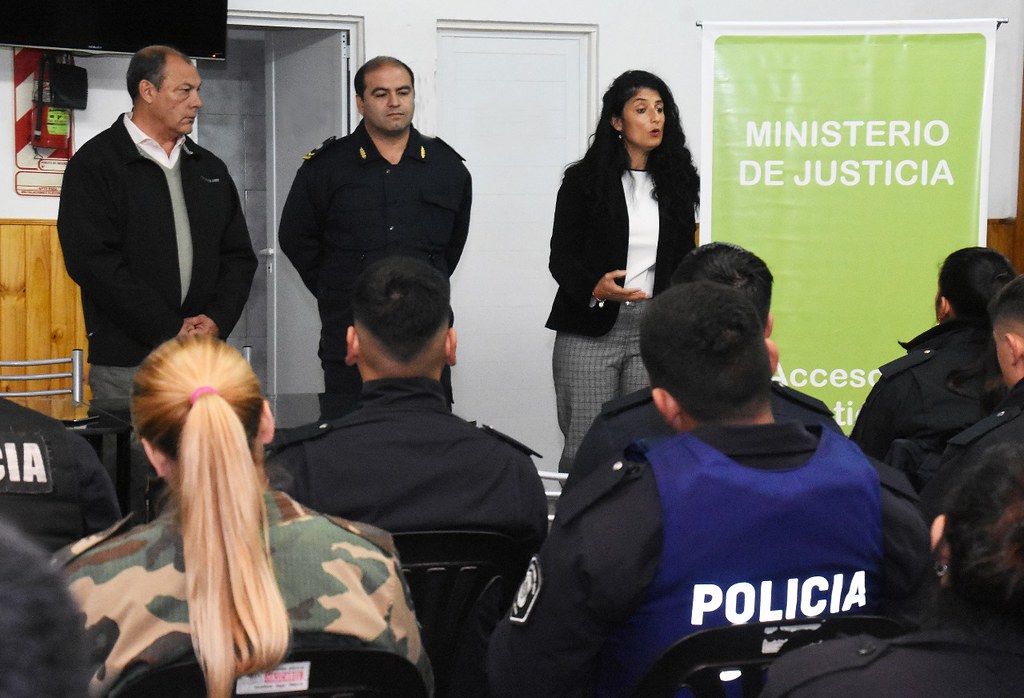 Jornada sobre “Abordaje de conflictos para primeros interventores”