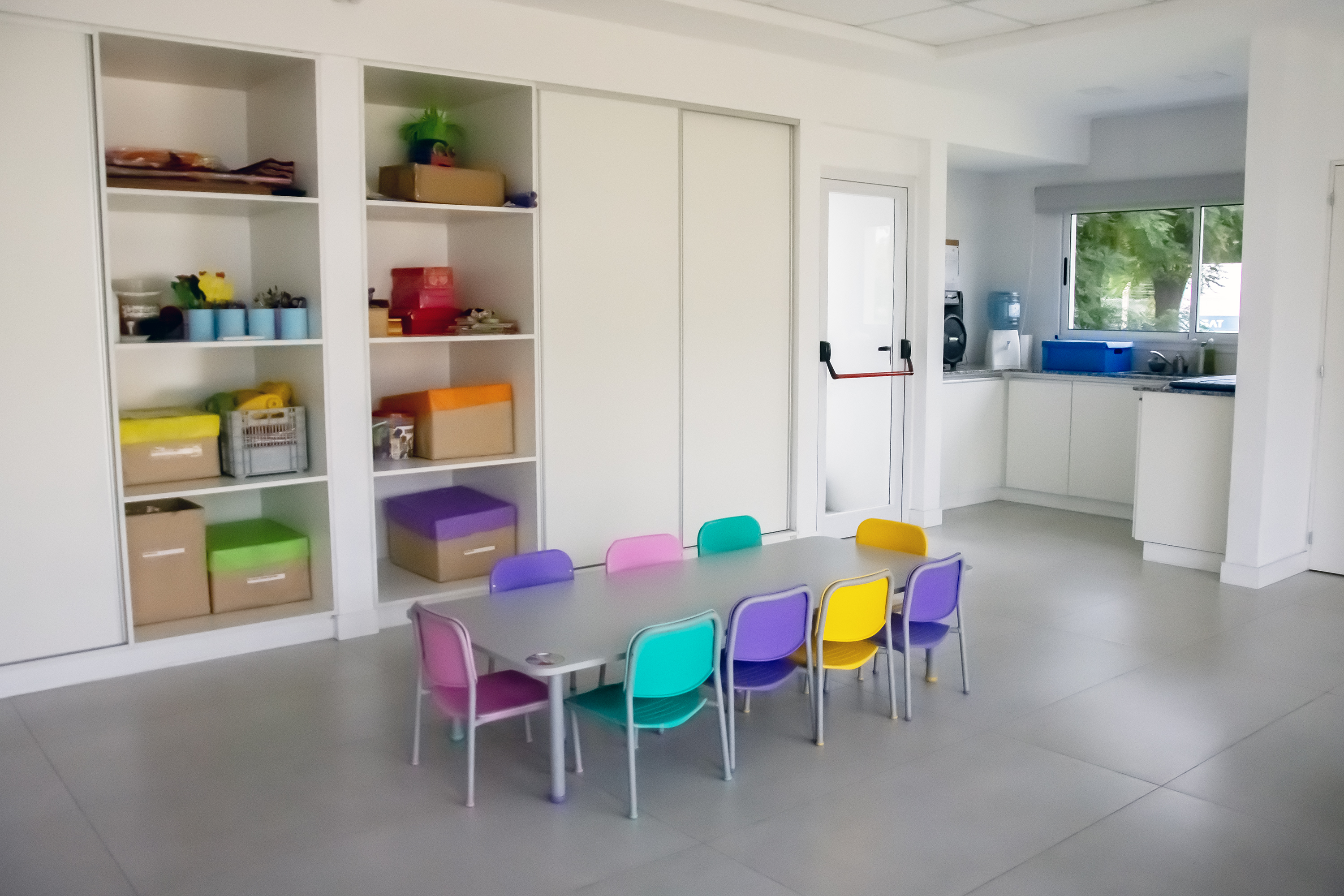 Quedó inaugurada la sala de 2 años en el "Maternal Plaza España"