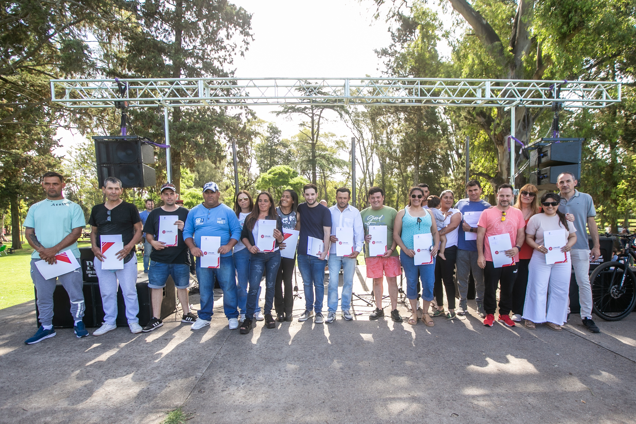 Se concretó el pase a planta permanente de 18 empleados de distintas áreas del municipio