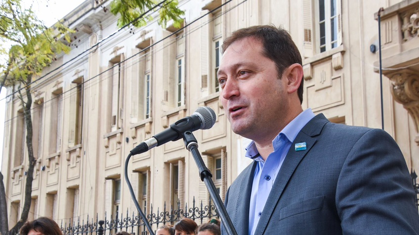 Serenal: “Educar es buscar las herramientas para que los niños y niñas afirmen sus propios ideales”