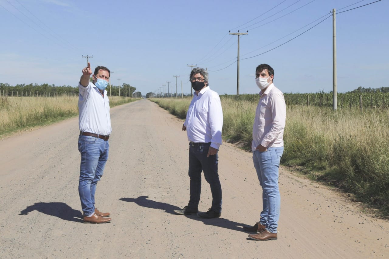Serenal recibió al ministro de Desarrollo Agrario, y anunció la reconstrucción del camino que conecta a la planta de ARSA