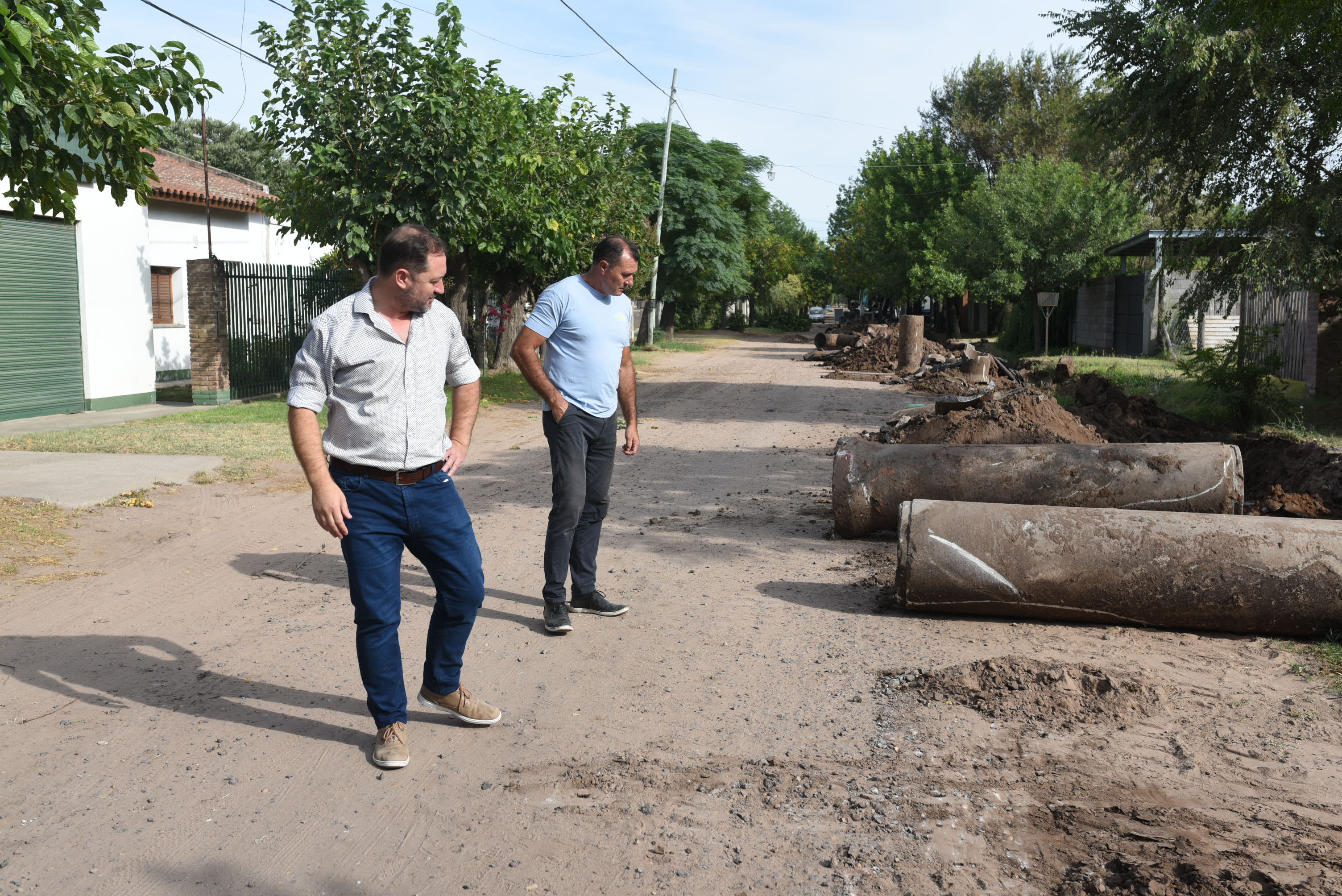 Comenzaron los trabajos de mejorado de calle y cordón cuneta para 66 cuadras de la Ciudad