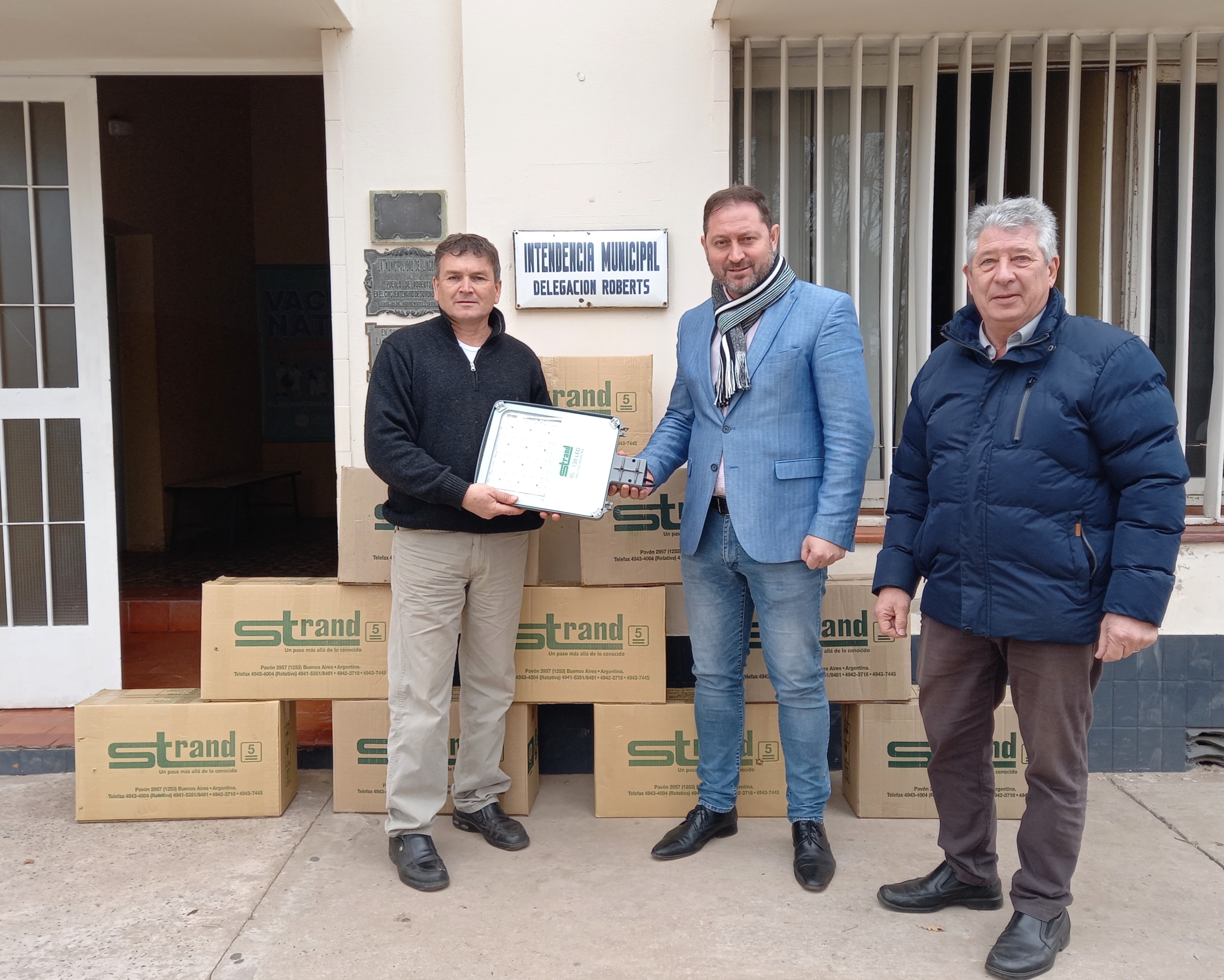 Roberts recibió nuevas luminarias led para su planta urbana
