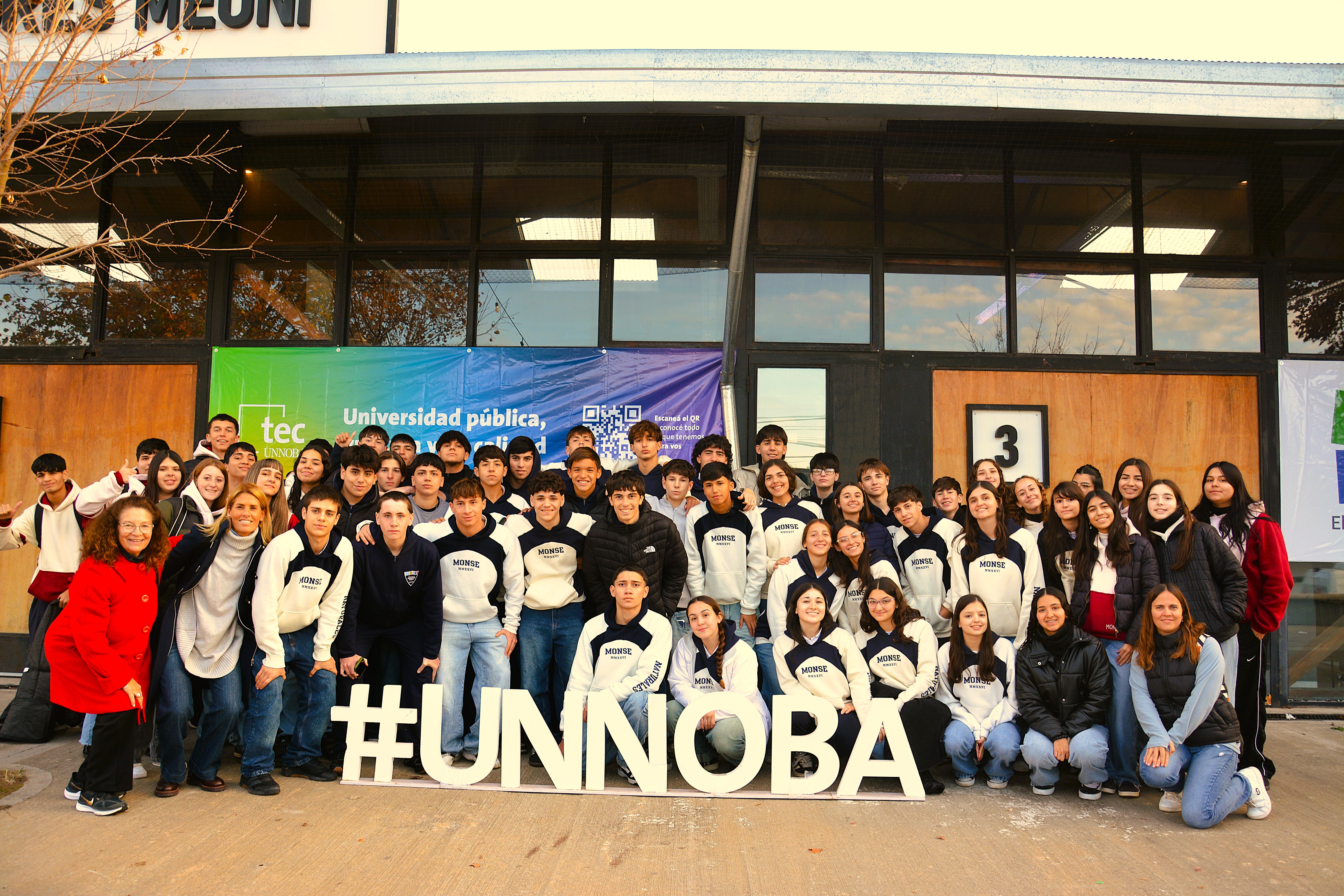 Un centenar de jóvenes de todo el distrito asistieron a TecUNNOBA