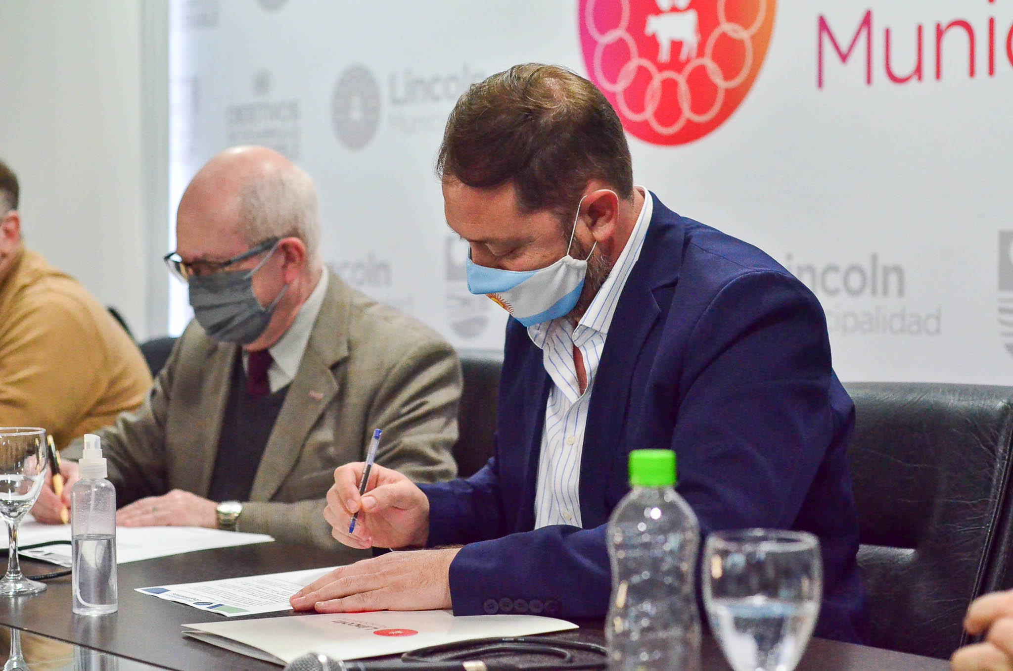 Lincoln se incorporó a la Red de Municipios Cooperativos