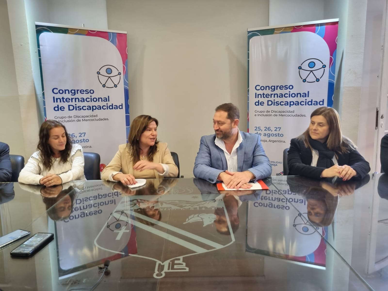 Serenal encabezó la presentación del Congreso Internacional de Discapacidad