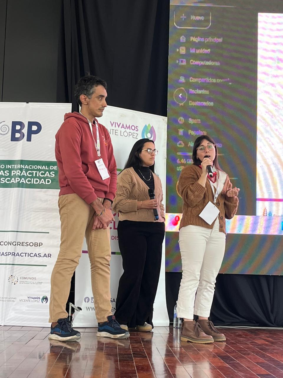 Lincoln participó exponiendo la experiencia del centro de día "Frida"